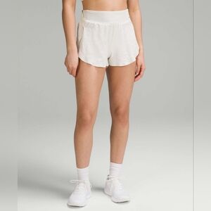 Lululemon Fast and Free High-Rise Short 2" *AirflowIn-Sense Emboss Mini Bone /